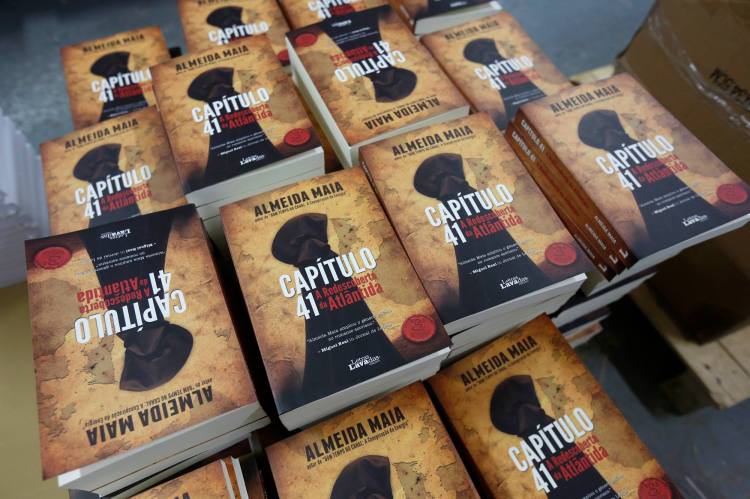 48366680_2206572459418561_667838019771826176_o